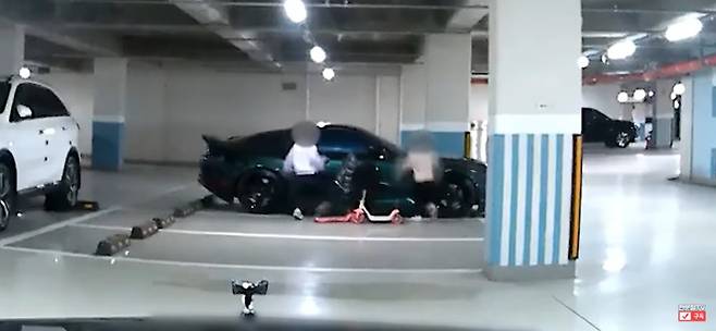 [서울=뉴시스] 인터넷 커뮤니티 캡처 *재판매 및 DB 금지