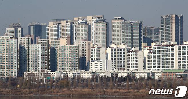 서울 아파트 모습(자료사진) 2021.12.8/뉴스1 © News1 임세영 기자