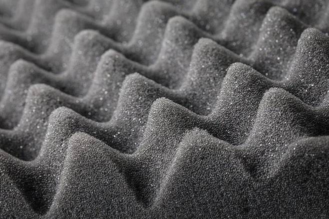 폴리우레탄폼. 출처=Home Stratosphere