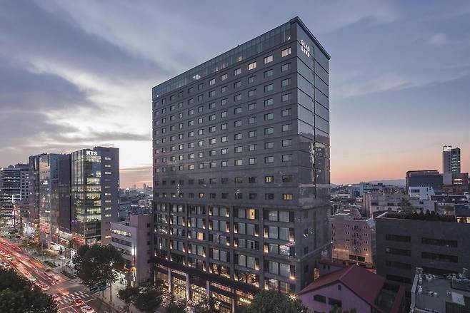 글래드 라이브 강남. /글래드호텔앤리조트