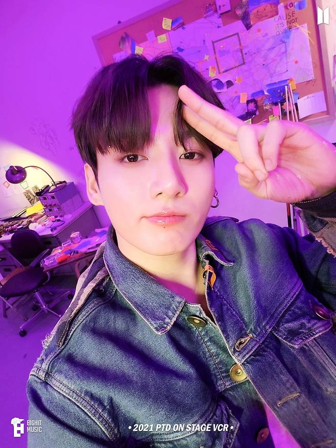 "전정국 종합선물세트♥" 방탄소년단 정국, 섹시→러블리 '환상 비주얼'