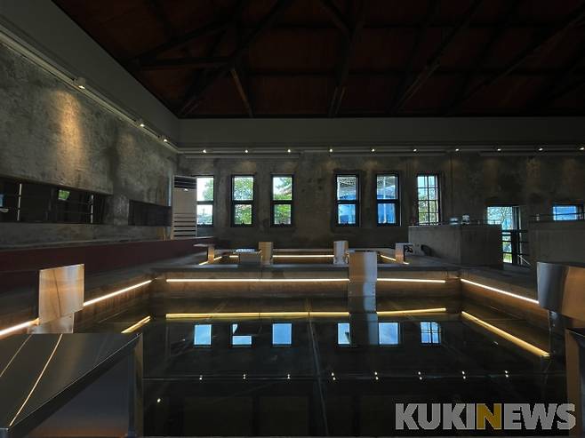 정수장이었던 공간에 감각을 더해 복합문화시설로 탈바꿈시킨 조치원 문화정원. 힙컬 제공