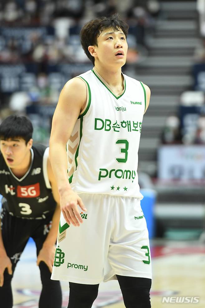 [서울=뉴시스]프로농구 DB 허웅 (사진 = KBL 제공)