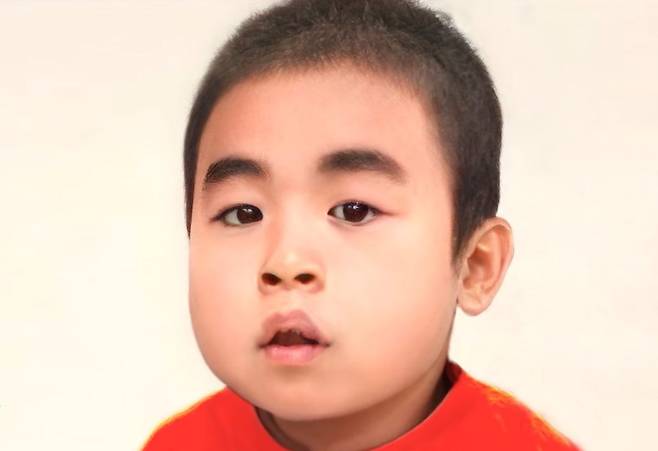 일본 유튜버 오스시가 인공지능(AI) 프로그램인 ‘아트브리더’(Artbreeder)로 애니메이션 ‘짱구는 못말려’의 주인공 ‘짱구’를 실사화 했다. [유튜브 캡처]