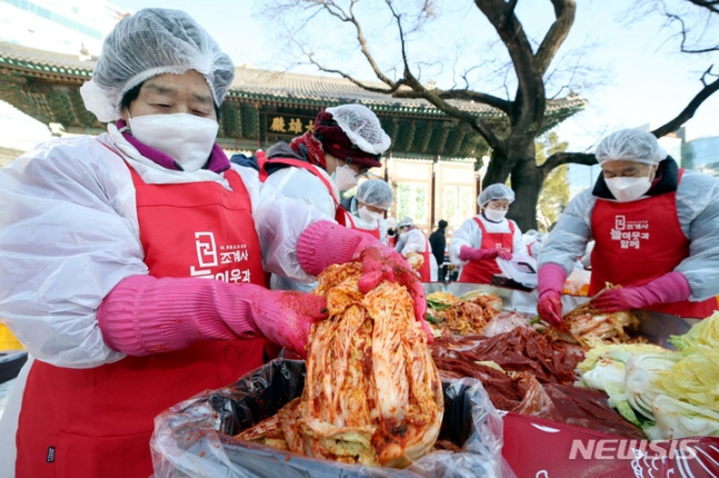 지난해 김치 수출이 12년 만에 역대 최고치를 기록했다./사진=뉴시스