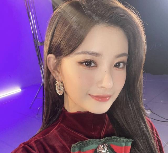 에버글로우 인스타그램 캡처.