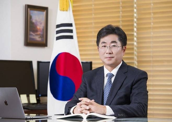 성기전 전 한국교육과정평가원장. *재판매 및 DB 금지