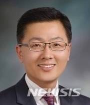 [대구=뉴시스] 정후식 신임 롯데백화점 대구점장. (사진 = 롯데백화점 대구점 제공) 2022.01.10. photo@newsis.com