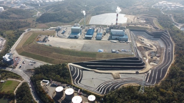 울산 국가산업단지에 위치한 국내 최대 산업폐기물 소각전문시설 코엔텍 전경. 사진=한국자원순환에너지공제조합