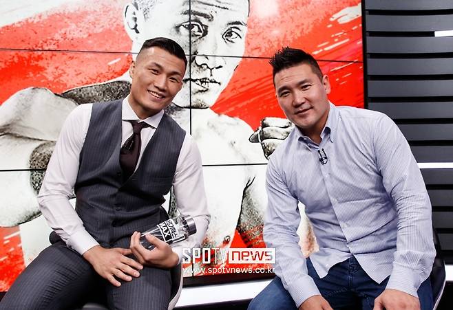 ▲ 정찬성은 에디 차 코치에게 절대적인 신뢰를 갖고 있다.