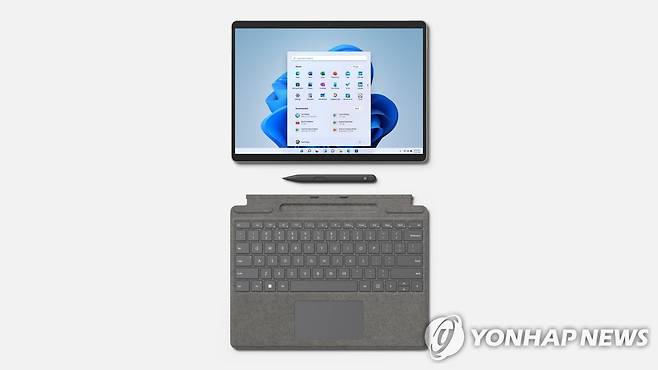 마이크로소프트 서피스 프로 8 [한국마이크로소프트가 제공]