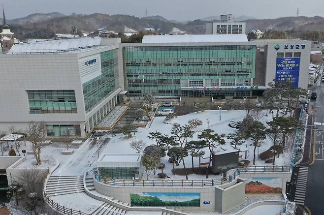 전남 보성군은 오는 19일부터 2월2일까지 설 연휴기간 '환경오염 취약지역과 배출시설에 대한 특별감시·단속'을 실시한다. 보성군청