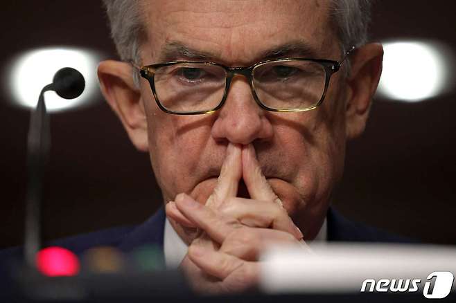 제롬 파월 연방준비제도(Fed) 의장이 30일 (현지시간) 워싱턴 의사당의 상원 은행위원회 청문회에 출석을 하고 있다. © AFP=뉴스1 © News1 우동명 기자