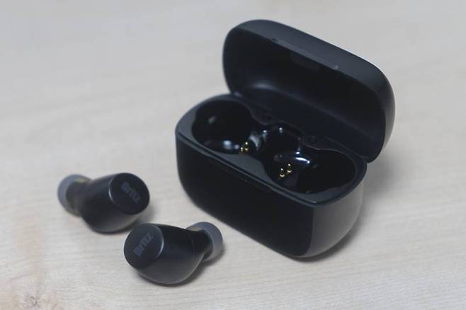 어쿠스틱 TWS프로. 출처=IT동아