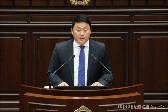 고대영 부산시의원의 모습