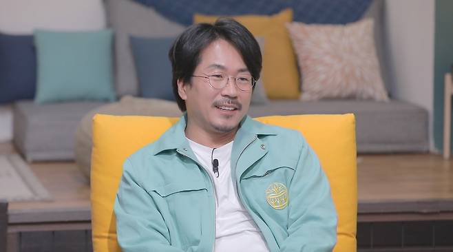 ‘방구석 1열’ 양익준 감독이 영화 촬영 에피소드를 공개한다.사진=JTBC 제공