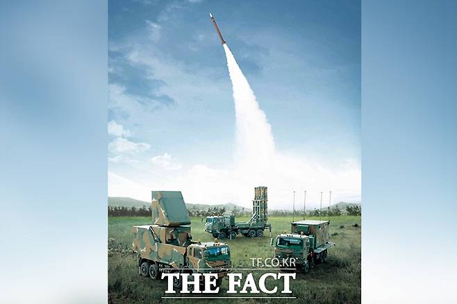 아랍에미리트에 4조 원 규모의 수출이 확정된 '천궁-Ⅱ' 지대공 미사일 체계 구성. /방위사업청
