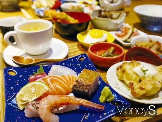 카덴에서 맛볼 수 있는 대표 메뉴./사진제공=다이어리알