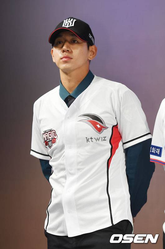[OSEN DB] '2019 KBO 신인 드래프트’에서 KT에 지명된 이대은. 2018.09.10