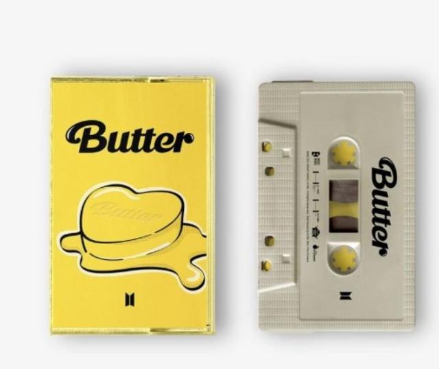 ‘버터’의 카세트테이프는 품질 불량으로 100% 환불 조치됐다.위버스 숍 캡처
