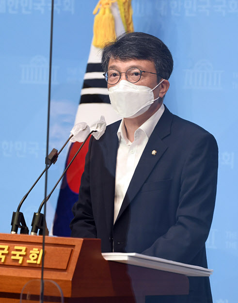 국민의힘은 19일 김의겸 민주당 의원을 허위사실 유포 혐의로 고발한다고 밝혔다.(사진=연합뉴스)
