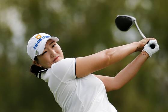 Lee Mi-rim watches her tee shot on the third hole during the third round of the LPGA's ANA Inspiration golf tournament at Mission Hills Country Club in Rancho Mirage, California on Sept. 12, 2020. Lee won the event after a playoff against Brooke Henderson of Canada and Nelly Korda of the United States. [AP/YONHAP]