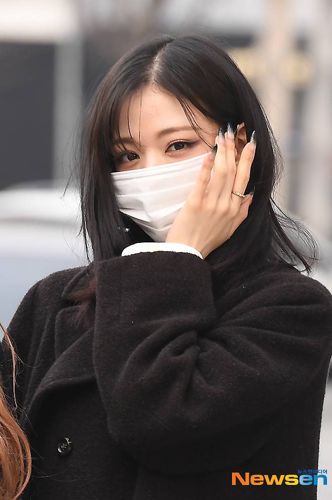 이채영, ‘꽃보다 아름다워~’