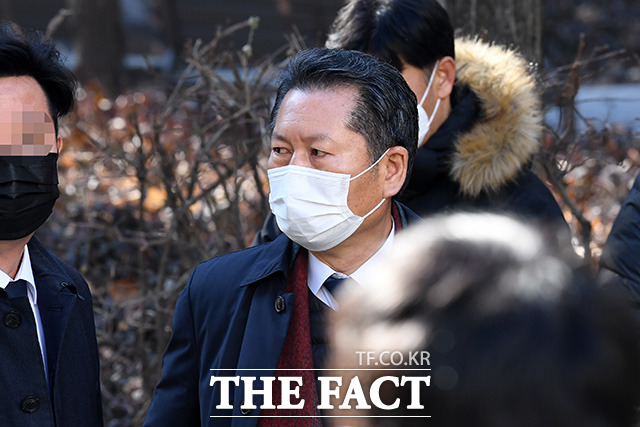 '봉이 김선달' 발언으로 불교계에 항의를 받은 정청래 의원.