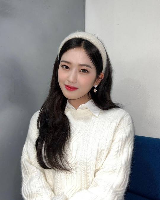 사진=안유진 인스타그램