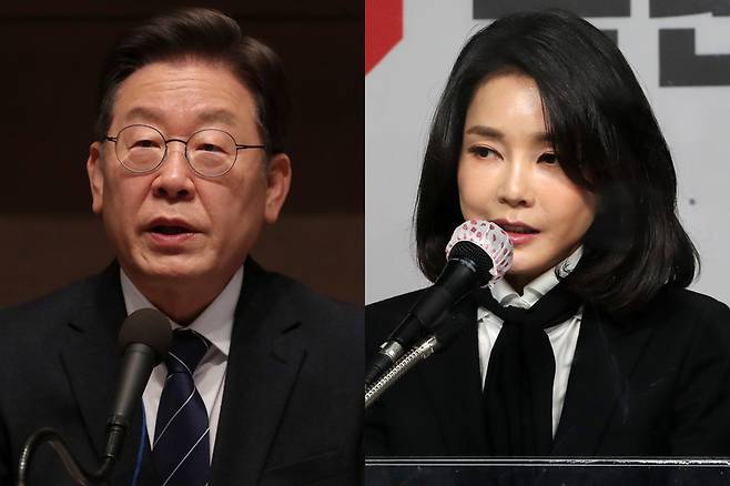 (왼쪽부터) 이재명 더불어민주당 대선 후보, 윤석열 국민의힘 대선 후보의 부인 김건희 씨 / 사진=국회사진기자단, 연합뉴스