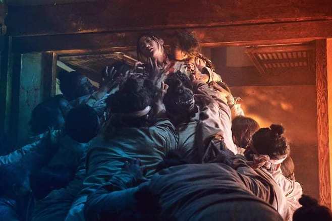 “Kingdom” (Netflix)