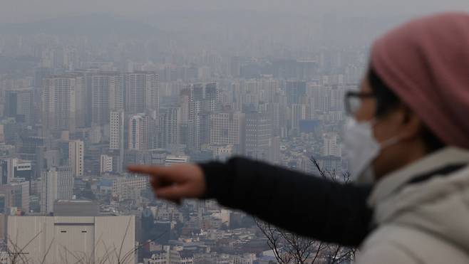 서울 남산에서 바라본 서울시내 아파트 [매경DB]