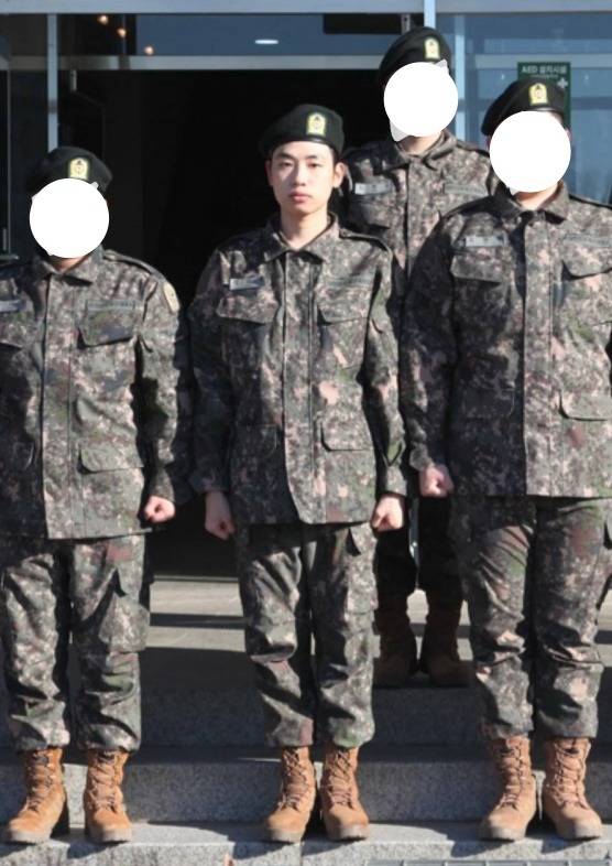 크리에이터 '승헌쓰' 백승헌의 군대 공백기를 기다리는 팬들이 재기발랄한 제목의 인터넷 편지를 남겼다. /유튜브 채널 '폴킴폴킴' 캡처