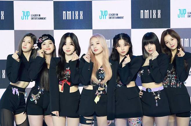 [서울=뉴시스] 엔믹스. 2022.03.01. (사진 = JYP엔터테인먼트 제공) photo@newsis.com*재판매 및 DB 금지 *재판매 및 DB 금지