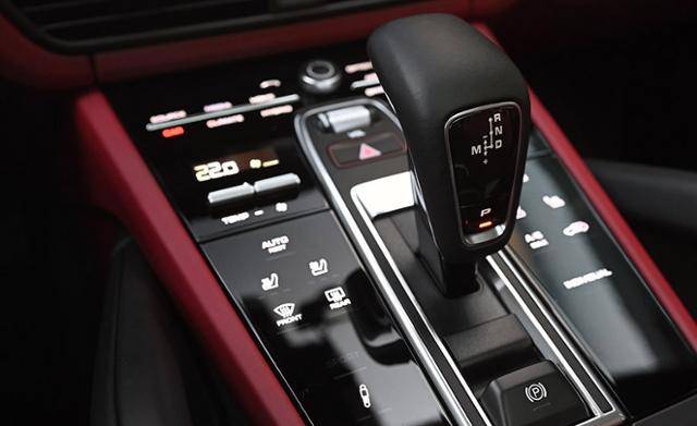 포르쉐 카이엔 E-하이브리드 쿠페 시승기