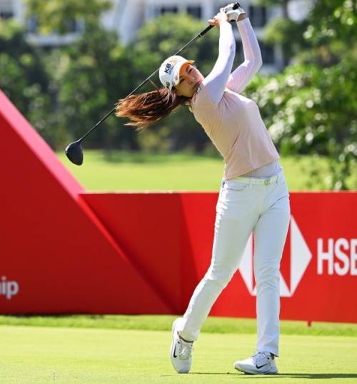 전인지가 3라운드에서 6타를 줄여 한 타 선두에 올랐다. [사진=LPGA]