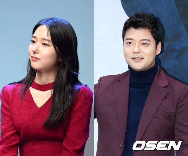 While I live Jun Hyun-moo broke up with her ex-lover Lee Hye-sung, Kian84 laughed when she said, couple dates are possible.In MBC entertainment Naonja live broadcasted on the afternoon of the 11th, Jun Hyun-moo, Kian84, Honey Jay and Lee Eun-ji opened the opening.Park Na-rae and Shiny Kee, who were confirmed to be positive for Corona 19, did not attend the recording and the opening members were reduced.Kian84 said, Something is strange for a long time, he said. It seems like its missing a little.Jun Hyun-moo agreed, Its a bit out of the question, and at this point Lee Eun-ji asked, Do you feel a little like a couple date because we have four?Kian84, who watched Jun Hyun-moo quietly, laughed, saying, It is now possible, a couple date.In the situation where Jun Hyun-moo recently broke up with Lee Hye-sung and his lover, Kian84 mentioned the separation of the two people, saying, It is now possible to date a couple.Surprised, Jun Hyun-moo said, What is it possible now? And Lee Eun-ji laughed, It did not mean that.On this day, Kian84 was impressed by his older brother, who donated 100 million won to recover from forest fires, saying, I respect you.But Kian84 said, (Donation) should have made no one know if it was really cooler, but I still respect it. Jun Hyun-moo released his own donation philosophy, saying, No one knows.Meanwhile, broadcasters Jun Hyun-moo and Lee Hye-sung announced their breakup news after three years of devotion last month.SM C & C, a subsidiary of the two, said, Our artists Jun Hyun-moo and Lee Hye-sung have recently separated. Jun Hyun-moo and Lee Hye-sung have started their relationship in the first place, so they will remain strong supporters of each other. We will do our best for management activities for the two as we are now, he said. It was a meeting of individuals, but it was a relationship that was open to the public, so we felt more trouble and weight.I would like you to keep warmer than ever. Live broadcast screen capture, DB