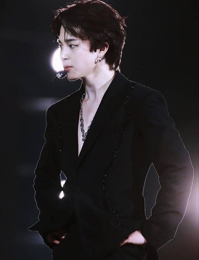 '시대의 상징' 방탄소년단 지민, GLOBAL IT BOY JIMIN 브라질TV 트렌드 분석..세계가 탐내는 '원톱'