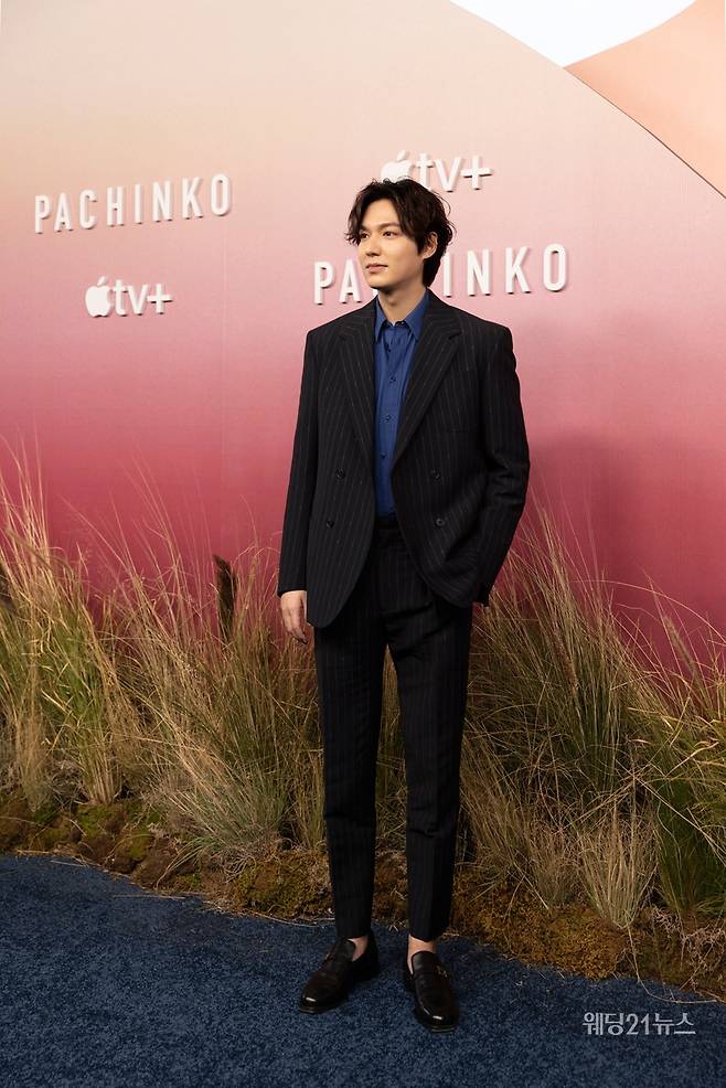 사진 : 펜디 2022 봄/여름 컬렉션 룩, '파친코(Pachinko)' 글로벌 프리미어. 펜디 앰버서더 배우 이민호