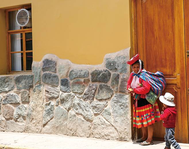 작은 마추픽추라고 불리는 오얀타이탐보의 잉카인