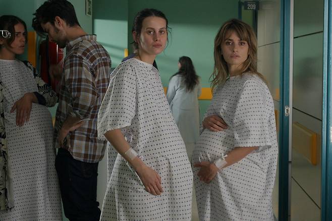 영화 '패러렐 마더스' 속 한 장면 [스튜디오 디에이치엘 제공. 재판매 및 DB 금지]