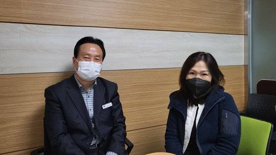 경기도 특별사법경찰단 정덕길 팀장과 김현주 수사관. 이영근 기자