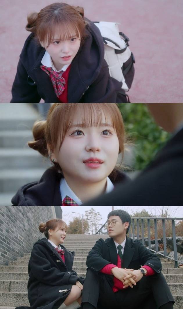 사진=유튜브 채널 팡팡스튜디오 웹드라마 '병맛) 볼빵빵 윈터 머리 일본인 여고생과 100% 사귀는 이야기' 영상 캡처