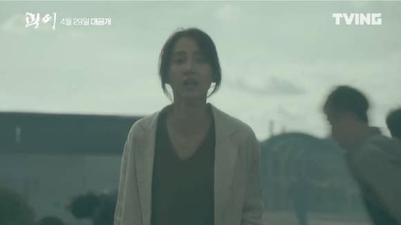 티빙 오리지널 시리즈 '괴이' 메인 예고편이 공개돼 관심을 모으고 있다. [사진=티빙 '괴이' 메인 예고편 캡쳐]