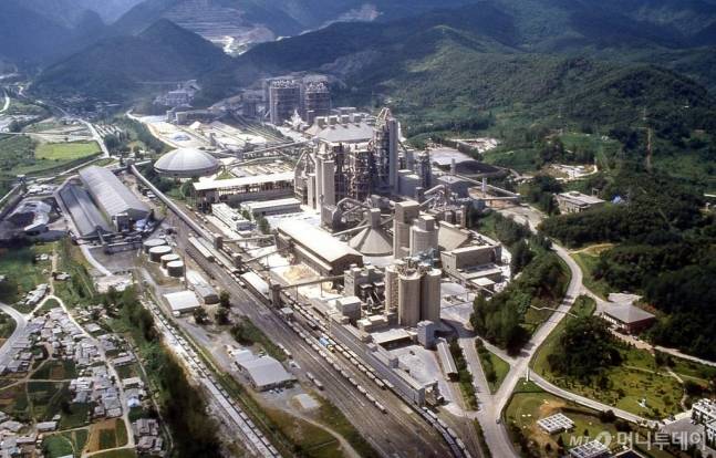 쌍용C&E 강원 동해공장 전경. /사진=한국시멘트협회