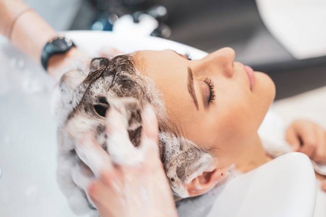 아모레퍼시픽이 염색샴푸 신제품을 출시할 예정이다. 사진은 샴푸 이미지로 기사와 직접적인 관련 없음./사진=이미지투데이