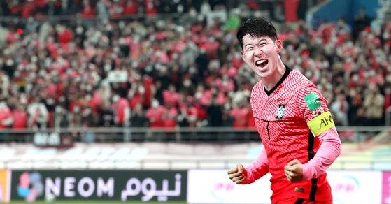 손흥민이 이끄는 한국은 2002년 신화를 다시 한 번 쓰겠다는 각오다. [연합뉴스]