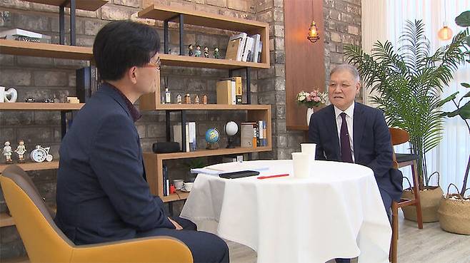 한번 해볼까 해서 시작한 감식 업무, 그게 인생을 바꿨다.