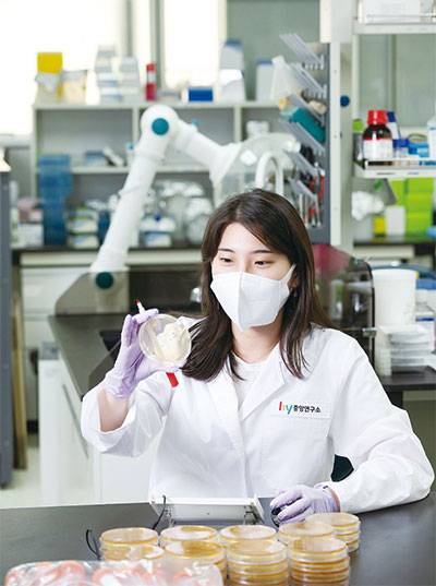 hy 유산균 균주 B2B 사업은 1년 만에 매출이 278% 늘어날 정도로 가파른 성장세를 보인다. (hy 제공)