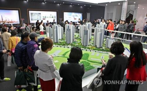 2018년 3월 개관 당시 과천위버필드 견본주택 [연합뉴스 자료사진]
